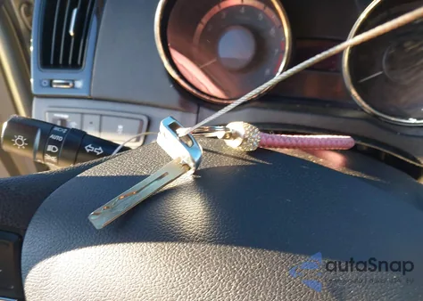 2013 Hyundai Sonata Limited z USA, uszkodzony, nr VIN 5NPEC4AC1DH722809